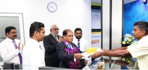 Commercial-Bank-opens-branches-at-Deiyandara-&-Morawaka-01