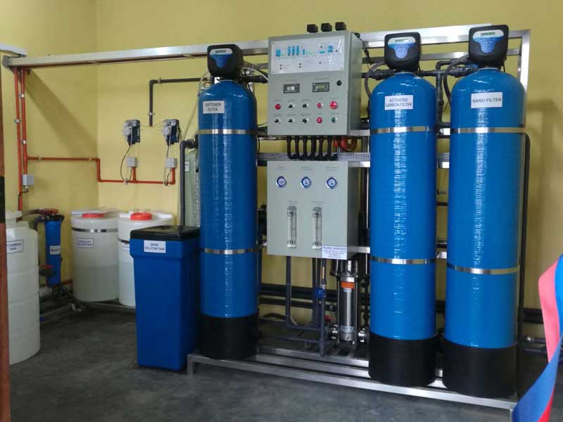 SINGER-donates-a-water-purification-plant-and-distribution-system-to-Ulukkulama-village-02