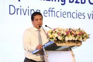 image-1----Mr.-Lakshman-Silva--CEO-DFCC-Bank-addressing-the-gathering