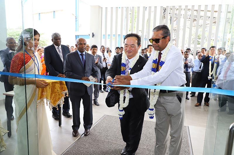 Inauguration of The Tokyo Cement Centre for Technical Excellence, by Mr. Mitsuo Ono, Executive Officer of UBE Industries Ltd., Japan and Dr. Harsha Cabral PC, Chairman, of Tokyo Cement Company (Lanka) PLC.