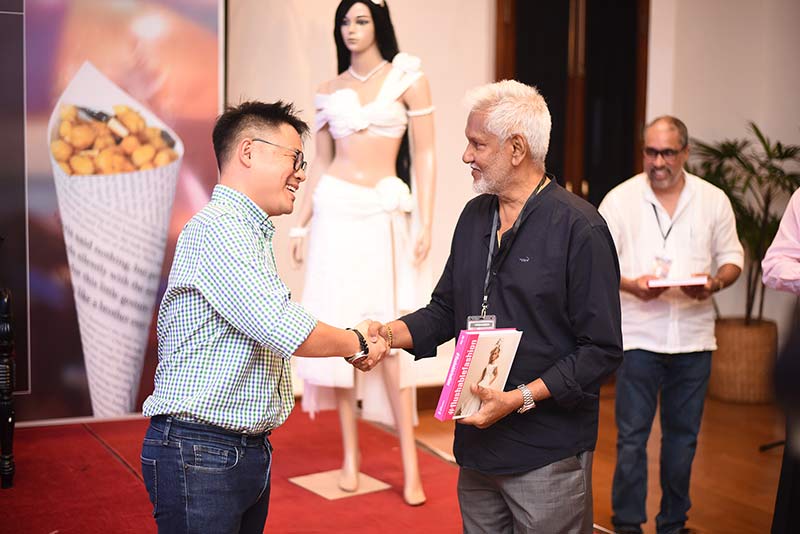 Dress. Flush. Repeat. - Jian Yang launches #Flushablefashion in Sri Lanka