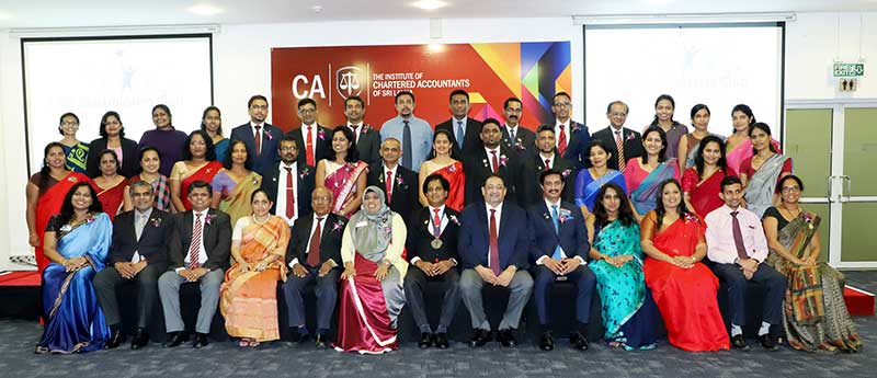 Executive Committee of the CBA Toastmasters Club for 2020/2021 with the special invitees.