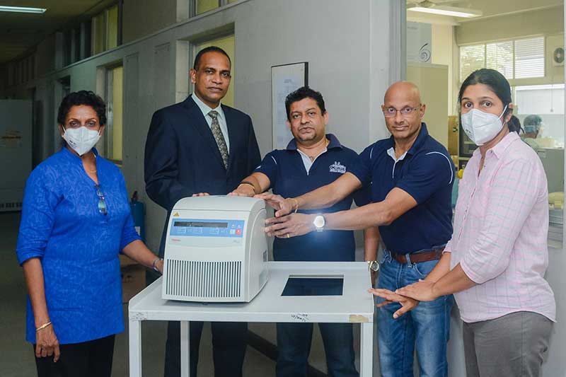 Vision Care donates cold centrifuge to Medical Research Institute in support of Covid-19 response in Sri Lanka 