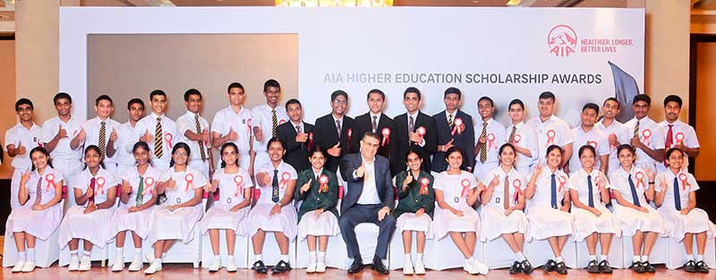 Dr. Harsha Subasinghe, inspires winners of the AIA Higher Education Scholarships