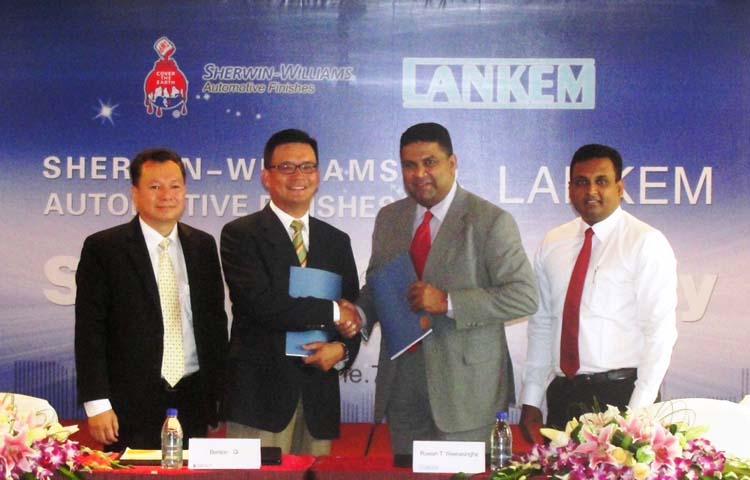 PHOTO – Lankem Paints ties up with American coatings giant Sherwin-Williams