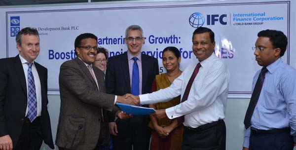 Image – IFC to Help SANASA Development Bank Grow, Reach More Small Businesses and Cooperatives in Rural Sri Lanka