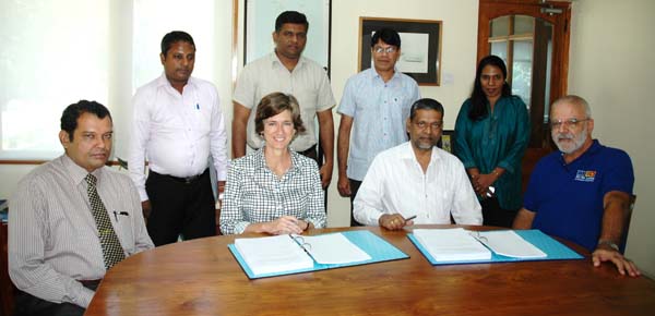 Fin Fish Hatchery Contract Signing (1)