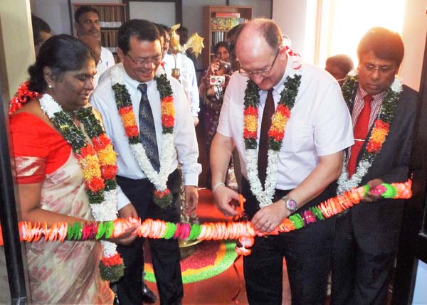 PES Centre Batticaloa being opened by the EU Ambassador Hi-Res (2)