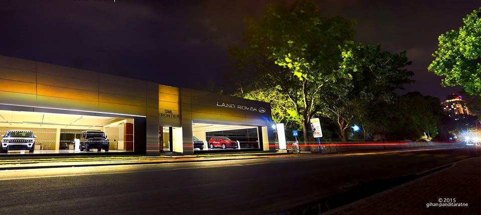 SML Frontier Showroom for Jaguar Land Rover