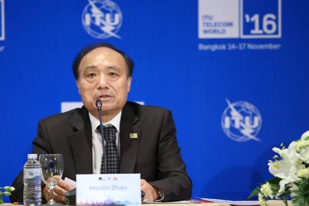 1. Houlin Zhao, secretary-general of the ITU, made opening remarks at the exchange.