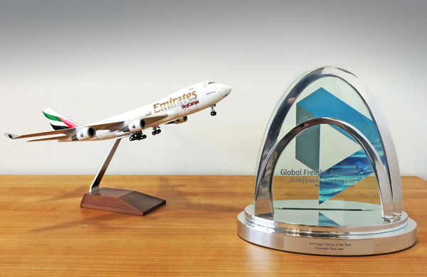Emirates-SkyCargo-wins-Air-Cargo-Carrier-of-the-Year-award