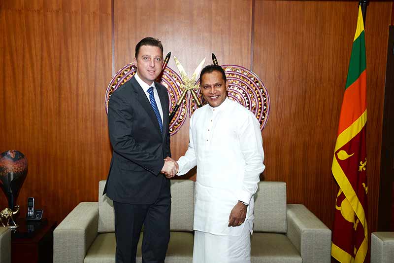 Hon-Dayasiri-Jayasekera—Minister-of-Sports-with-Chris-McFall—Director-Sales-and-Marketing-of-Shangri-La-Hotel-Colombo
