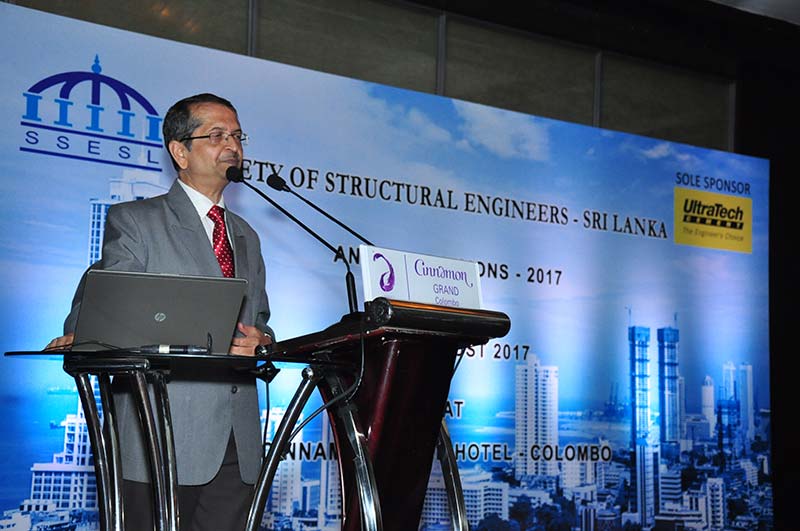 Dr.-Manamohan-Kalgal,-the-Technical-Advisor-at-UltraTech-India-delivering-the-keynote-address