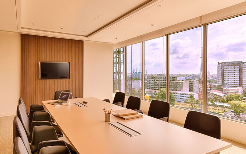 PHOTO-04—One-Galle-Face—-Prototype-Office-Suite-Board-Room