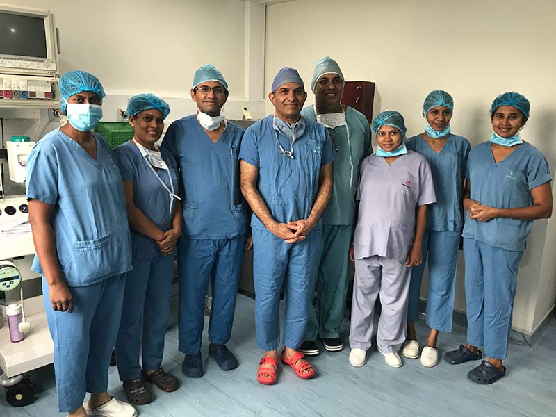 The-cardiac-team-who-performed-the-surgery-including-Dr.-Anand-Ragunathan(middle-left)-and-Dr.-Kesava-Dev-(middle)