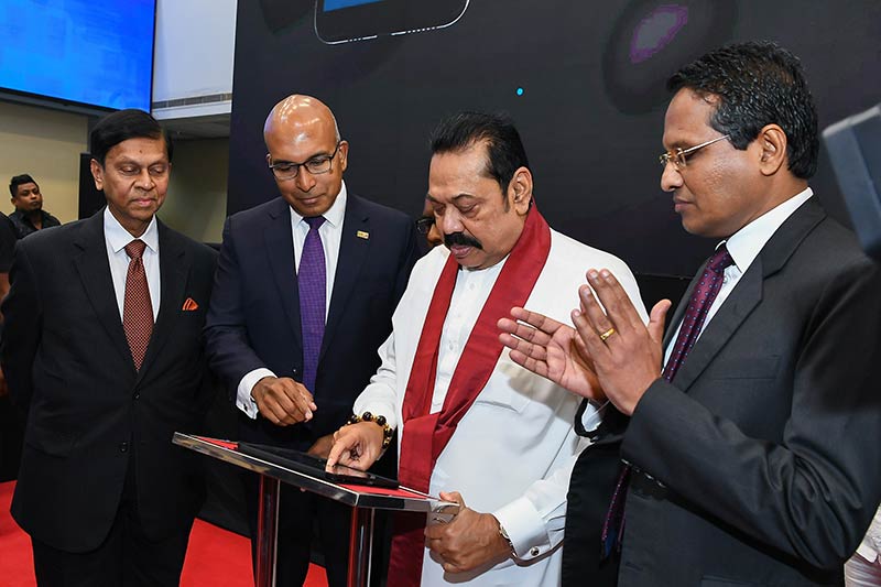 Hon.-Mahinda-Rajapaksa,-the-Prime-Minister-of-Sri-Lanka-launches-CSE-and-SEC-Digital-products