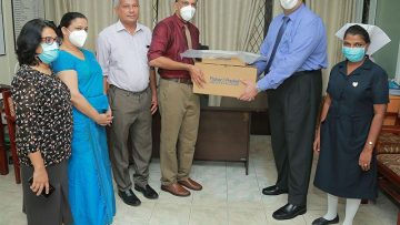 Donation-to-Karapitiya-Hospital