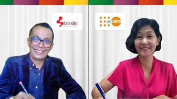 Navchaa-Suren-Representative-a.i.-for-UNFPA-in-Sri-Lanka-and-Ishan-Dantanarayana-Group-Chief-People-Officer-of-Brandix-formally-signs-the-agreement-on-the-collabor