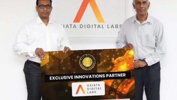 Thushera-Kawdawatta-CEO-of-Axiata-Digital-Labs-and-Professor-Gihan-Dias-CEO-of-LK-Domain