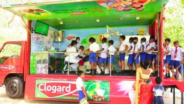 The-Clogard-Mobile-Dental-Clinic-at-Usagala-Gamunu-Mahavidyalaya-Meegalewa