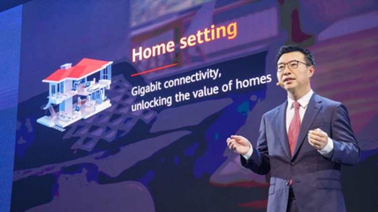 Simon-Lin-Senior-Vice-President-of-Huawei-and-President-of-Huawei-Asia-Pacific-Region