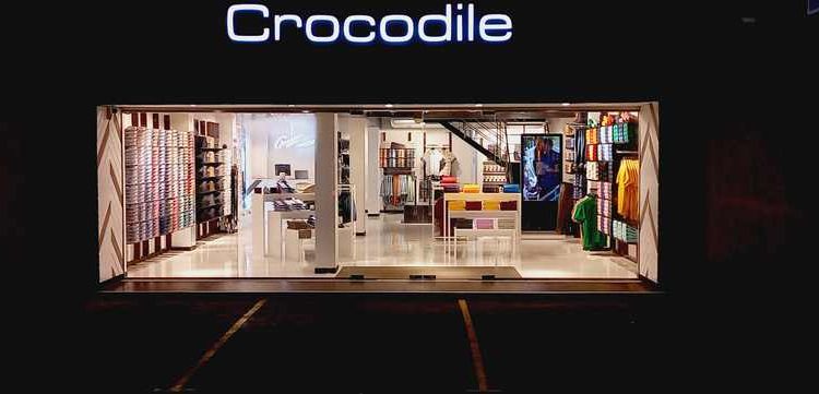 Crocodile-outlet-in-Colombo